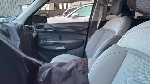 Kia EV9 lần đầu lộ diện ngoài đời thực - SUV điện lấy khách từ Toyota Land Cruiser - Ảnh 5. Kia EV9 lần đầu lộ diện ngoài đời thực - SUV điện lấy khách từ Toyota Land Cruiser - Ảnh 5.