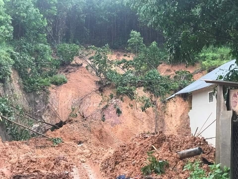 Tập trung nâng cao chất lượng dự báo, cảnh báo thiên tai - Ảnh 1. Tập trung nâng cao chất lượng dự báo, cảnh báo thiên tai - Ảnh 1.