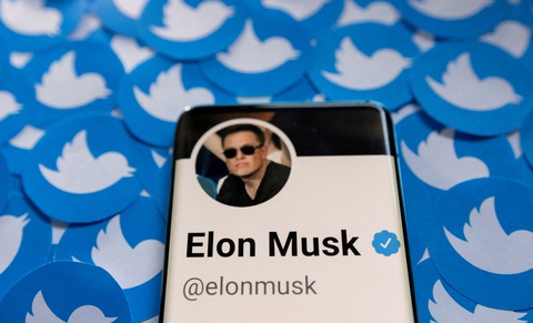 Tỉ phú Elon Musk muốn Twitter thu phí một số người dùng - Ảnh 1. Tỉ phú Elon Musk muốn Twitter thu phí một số người dùng - Ảnh 1.