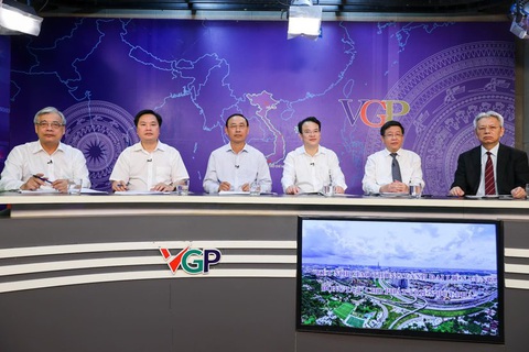 Chuẩn bị nguồn vốn thế nào triển khai dự án vành đai 3 và vành đai 4? - Ảnh 1. Chuẩn bị nguồn vốn thế nào triển khai dự án vành đai 3 và vành đai 4? - Ảnh 1.