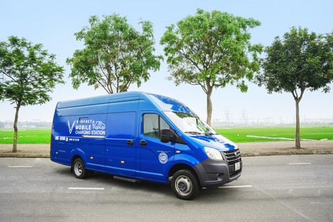 VinFast triển khai dịch vụ cứu hộ pin ô tô điện 24/7 - Ảnh 2. VinFast triển khai dịch vụ cứu hộ pin ô tô điện 24/7 - Ảnh 2.
