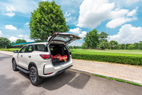 Toyota Fortuner 2022 tăng giá, thêm trang bị, quyết giành lại ngôi vương phân khúc - Ảnh 7. Toyota Fortuner 2022 tăng giá, thêm trang bị, quyết giành lại ngôi vương phân khúc - Ảnh 7.