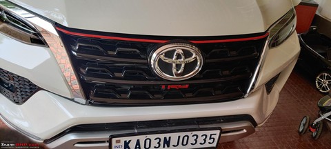 Chê tính năng ‘keo kiệt’, người dùng vẫn chọn Toyota Fortuner dù định mua BMW 3-Series - Ảnh 7. Chê tính năng ‘keo kiệt’, người dùng vẫn chọn Toyota Fortuner dù định mua BMW 3-Series - Ảnh 7.