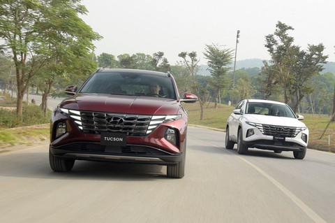Cùng giá, nên mua Hyundai Tucson 2.0 xăng hay Toyota Corolla Cross 1.8 hybrid? - Ảnh 1. Cùng giá, nên mua Hyundai Tucson 2.0 xăng hay Toyota Corolla Cross 1.8 hybrid? - Ảnh 1.