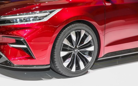 Toyota Vios 2022 lộ ảnh chạy thử ở Bangkok, dự kiến ra mắt quý 3 - Ảnh 6. Toyota Vios 2022 lộ ảnh chạy thử ở Bangkok, dự kiến ra mắt quý 3 - Ảnh 6.