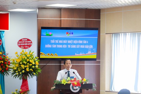 Tuổi trẻ Vĩnh Tân 4: Khát vọng – Tiên phong – Đổi mới – Đoàn kết – Sáng tạo - Ảnh 4. Tuổi trẻ Vĩnh Tân 4: Khát vọng – Tiên phong – Đổi mới – Đoàn kết – Sáng tạo - Ảnh 4.