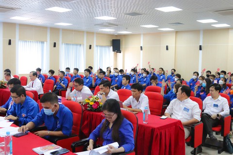 Tuổi trẻ Vĩnh Tân 4: Khát vọng – Tiên phong – Đổi mới – Đoàn kết – Sáng tạo - Ảnh 5. Tuổi trẻ Vĩnh Tân 4: Khát vọng – Tiên phong – Đổi mới – Đoàn kết – Sáng tạo - Ảnh 5.