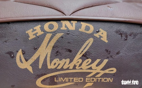 Honda Monkey mạ vàng hàng hiếm giá khoảng 200 triệu đồng tại Việt Nam - Ảnh 6. Honda Monkey mạ vàng hàng hiếm giá khoảng 200 triệu đồng tại Việt Nam - Ảnh 6.