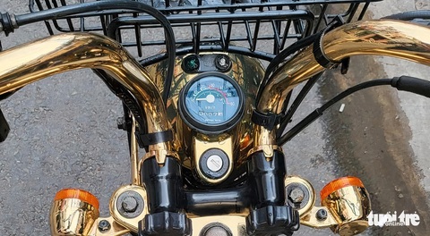 Honda Monkey mạ vàng hàng hiếm giá khoảng 200 triệu đồng tại Việt Nam - Ảnh 2. Honda Monkey mạ vàng hàng hiếm giá khoảng 200 triệu đồng tại Việt Nam - Ảnh 2.