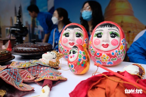 Rực rỡ sắc màu văn hóa trong Festival thanh niên Đông Nam Á - Ảnh 3. Rực rỡ sắc màu văn hóa trong Festival thanh niên Đông Nam Á - Ảnh 3.