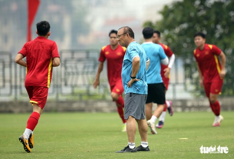 Đại thắng U23 Indonesia, ông Park vẫn cau có - Ảnh 6. Đại thắng U23 Indonesia, ông Park vẫn cau có - Ảnh 6.