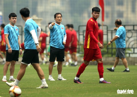 Đại thắng U23 Indonesia, ông Park vẫn cau có - Ảnh 9. Đại thắng U23 Indonesia, ông Park vẫn cau có - Ảnh 9.