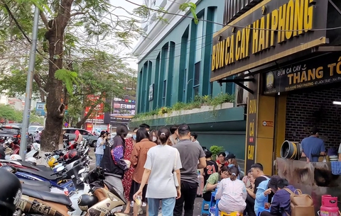 Bản đồ món ngon Hải Phòng: Bánh đúc tàu, bánh đa cua, bánh mì cay, cà phê cốt dừa... - Ảnh 4. Bản đồ món ngon Hải Phòng: Bánh đúc tàu, bánh đa cua, bánh mì cay, cà phê cốt dừa... - Ảnh 4.