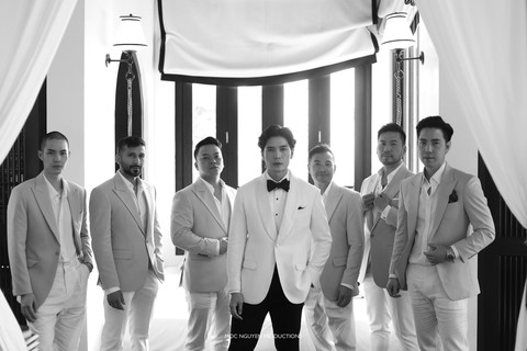 Ngô Thanh Vân khóc trong đám cưới, tuyên bố sẵn sàng làm mẹ ở tuổi 43 - Ảnh 8. Ngô Thanh Vân khóc trong đám cưới, tuyên bố sẵn sàng làm mẹ ở tuổi 43 - Ảnh 8.