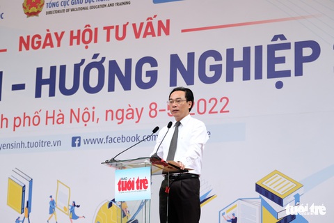 Hàng ngàn thí sinh đến với Ngày hội tư vấn tuyển sinh tại Hà Nội - Ảnh 2. Hàng ngàn thí sinh đến với Ngày hội tư vấn tuyển sinh tại Hà Nội - Ảnh 2.