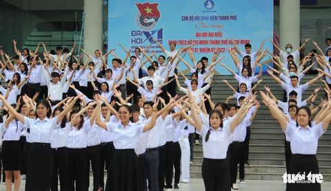 Hơn 800 sinh viên TP.HCM tranh tài Thủ lĩnh trí lực song hành - Ảnh 4. Hơn 800 sinh viên TP.HCM tranh tài Thủ lĩnh trí lực song hành - Ảnh 4.