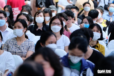 Thí sinh chọn bài thi khoa học xã hội áp đảo - Ảnh 4. Thí sinh chọn bài thi khoa học xã hội áp đảo - Ảnh 4.