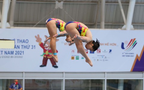 Nhảy cầu giúp Việt Nam giành thêm 1 huy chương bạc ở SEA Games 31 - Ảnh 2. Nhảy cầu giúp Việt Nam giành thêm 1 huy chương bạc ở SEA Games 31 - Ảnh 2.