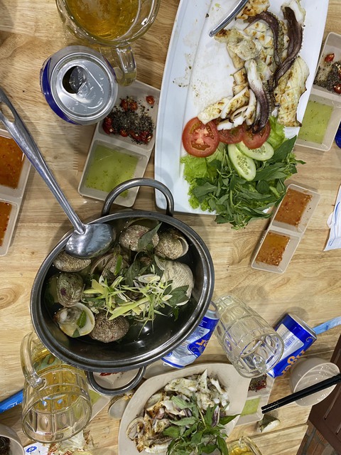 Vụ hóa đơn 42,5 triệu đồng: Kết luận quán không chặt chém, các bên muốn khép lại sự việc - Ảnh 3. Vụ hóa đơn 42,5 triệu đồng: Kết luận quán không chặt chém, các bên muốn khép lại sự việc - Ảnh 3.