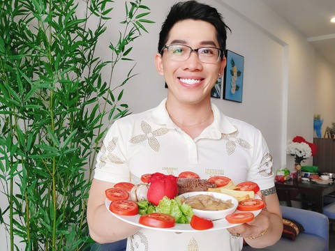 Bỏ túi vài bí quyết làm bò bít tết ngon chuẩn vị nhà hàng trong 30 phút - Ảnh 4. Bỏ túi vài bí quyết làm bò bít tết ngon chuẩn vị nhà hàng trong 30 phút - Ảnh 4.