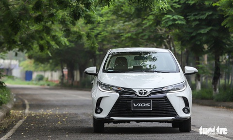 Nhiều ôtô tăng, giảm giá trái chiều trong tháng cuối ưu đãi 50% lệ phí trước bạ - Ảnh 2. Nhiều ôtô tăng, giảm giá trái chiều trong tháng cuối ưu đãi 50% lệ phí trước bạ - Ảnh 2.