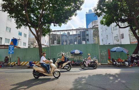 Nhiều dự án rùa của FOSCO ở trung tâm TP.HCM - Ảnh 1. Nhiều dự án rùa của FOSCO ở trung tâm TP.HCM - Ảnh 1.
