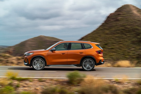 BMW X1 2023 ra mắt: Khi SUV nhỏ nhất trưởng thành - Ảnh 2. BMW X1 2023 ra mắt: Khi SUV nhỏ nhất trưởng thành - Ảnh 2.