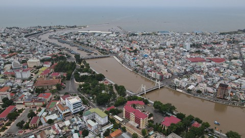 Phủ xanh đô thị tại Bình Thuận - cần sự chung tay của doanh nghiệp - Ảnh 1. Phủ xanh đô thị tại Bình Thuận - cần sự chung tay của doanh nghiệp - Ảnh 1.