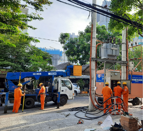 Đà Nẵng kêu gọi người dân cùng tiết kiệm điện - Ảnh 2. Đà Nẵng kêu gọi người dân cùng tiết kiệm điện - Ảnh 2.