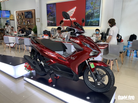 Không có hàng để bán, Honda Air Blade 160 bị thổi giá tại đại lý - Ảnh 1. Không có hàng để bán, Honda Air Blade 160 bị thổi giá tại đại lý - Ảnh 1.