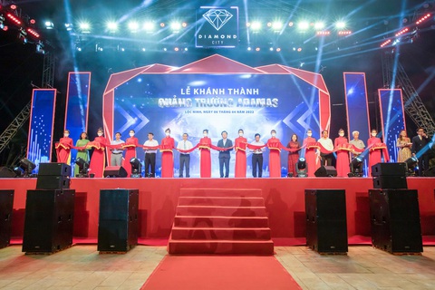 Lý do nhà đầu tư ‘quan tâm’ dự án Diamond City Lộc Ninh - Ảnh 3. Lý do nhà đầu tư ‘quan tâm’ dự án Diamond City Lộc Ninh - Ảnh 3.