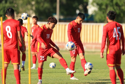 U23 Việt Nam tập trung cao độ, U23 Thái Lan kịp đủ quân trước đại chiến - Ảnh 2. U23 Việt Nam tập trung cao độ, U23 Thái Lan kịp đủ quân trước đại chiến - Ảnh 2.