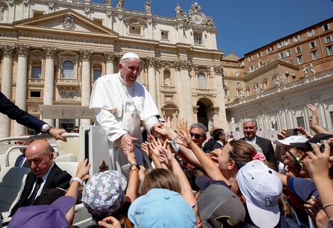 Giáo hoàng Francis: Lúa mì không thể là vũ khí chiến tranh - Ảnh 1. Giáo hoàng Francis: Lúa mì không thể là vũ khí chiến tranh - Ảnh 1.