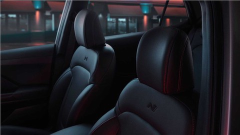 Hyundai Creta N Line - Phiên bản giả thể thao của SUV nhỏ đang gây sốt tại Việt Nam - Ảnh 9. Hyundai Creta N Line - Phiên bản giả thể thao của SUV nhỏ đang gây sốt tại Việt Nam - Ảnh 9.