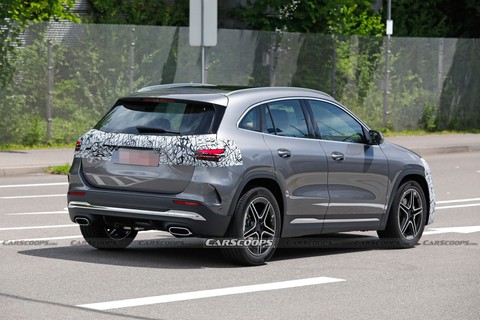 Mercedes-Benz GLA 2023 thay đổi nhỏ giọt, có thể bị khai tử trong tương lai gần - Ảnh 3. Mercedes-Benz GLA 2023 thay đổi nhỏ giọt, có thể bị khai tử trong tương lai gần - Ảnh 3.