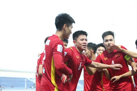 Ma thuật của HLV Gong Oh Kyun - Ảnh 2. Ma thuật của HLV Gong Oh Kyun - Ảnh 2.