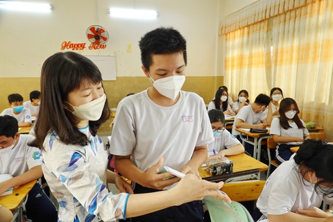 Tuyển sinh lớp 10 tại TP.HCM trước giờ G - Ảnh 1. Tuyển sinh lớp 10 tại TP.HCM trước giờ G - Ảnh 1.