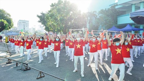 Khởi động chuỗi ngày hội ‘Sống khỏe, sống thanh xuân’ hướng đến người cao tuổi cả nước - Ảnh 2. Khởi động chuỗi ngày hội ‘Sống khỏe, sống thanh xuân’ hướng đến người cao tuổi cả nước - Ảnh 2.