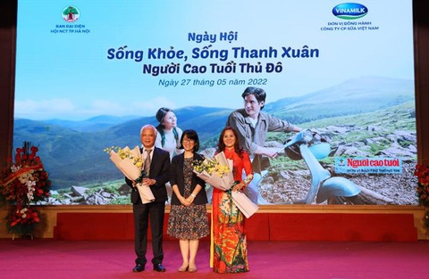 Khởi động chuỗi ngày hội ‘Sống khỏe, sống thanh xuân’ hướng đến người cao tuổi cả nước - Ảnh 4. Khởi động chuỗi ngày hội ‘Sống khỏe, sống thanh xuân’ hướng đến người cao tuổi cả nước - Ảnh 4.