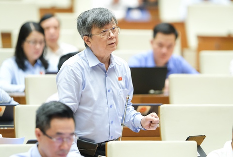 Chỉ mới nghe Quốc hội thảo luận đường vành đai, giá đất xung quanh đã sôi lên - Ảnh 2. Chỉ mới nghe Quốc hội thảo luận đường vành đai, giá đất xung quanh đã sôi lên - Ảnh 2.