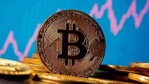 Bitcoin mất giá gần 4% vì lạm phát ở Mỹ - Ảnh 1. Bitcoin mất giá gần 4% vì lạm phát ở Mỹ - Ảnh 1.