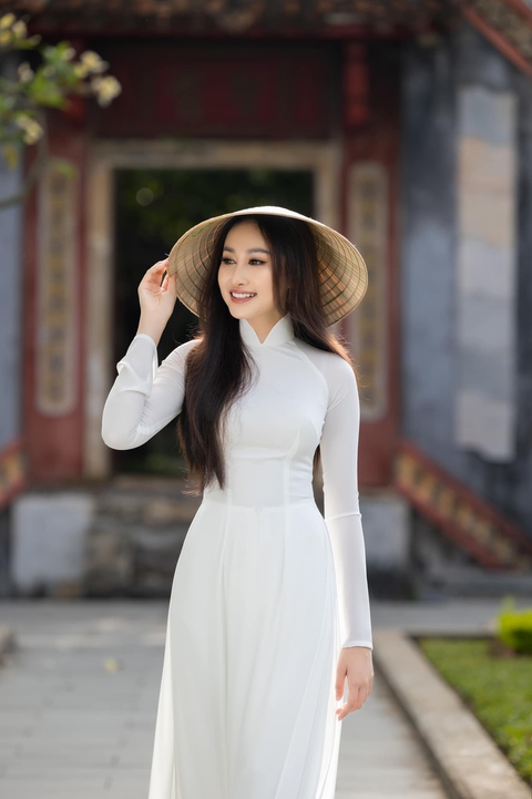 Đoàn Hồng Trang dừng chân ở top 25 Miss Global 2022 - Ảnh 2. Đoàn Hồng Trang dừng chân ở top 25 Miss Global 2022 - Ảnh 2.