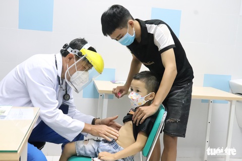 Khai thác tiền sử đi lại của người bị sốt có giống với truy vết COVID-19? - Ảnh 1. Khai thác tiền sử đi lại của người bị sốt có giống với truy vết COVID-19? - Ảnh 1.