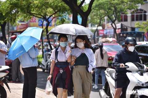 Tin sáng 12-6: Thủ tướng đối thoại với công nhân; Tiếp tục cảnh báo bùng dịch sốt xuất huyết - Ảnh 4. Tin sáng 12-6: Thủ tướng đối thoại với công nhân; Tiếp tục cảnh báo bùng dịch sốt xuất huyết - Ảnh 4.