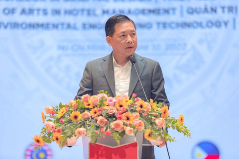 Đại học Văn Lang có 4 chương trình đào tạo đạt chuẩn chất lượng AUN-QA - Ảnh 1. Đại học Văn Lang có 4 chương trình đào tạo đạt chuẩn chất lượng AUN-QA - Ảnh 1.