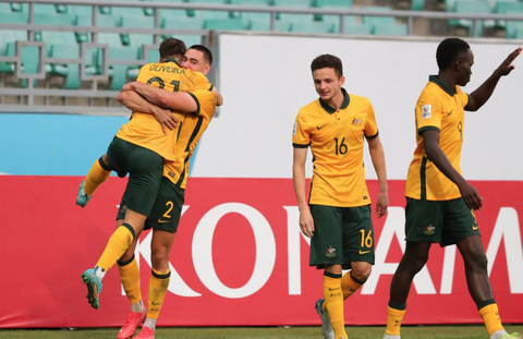 Úc giành vé đầu tiên vào bán kết Giải U23 châu Á 2022 - Ảnh 1. Úc giành vé đầu tiên vào bán kết Giải U23 châu Á 2022 - Ảnh 1.