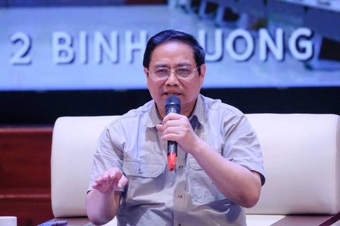 Thủ tướng đối thoại với công nhân: Rà soát chính sách, đáp ứng nguyện vọng về đời sống, việc làm... - Ảnh 9. Thủ tướng đối thoại với công nhân: Rà soát chính sách, đáp ứng nguyện vọng về đời sống, việc làm... - Ảnh 9.