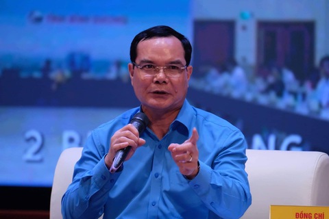 Thủ tướng đối thoại với công nhân: Rà soát chính sách, đáp ứng nguyện vọng về đời sống, việc làm... - Ảnh 6. Thủ tướng đối thoại với công nhân: Rà soát chính sách, đáp ứng nguyện vọng về đời sống, việc làm... - Ảnh 6.
