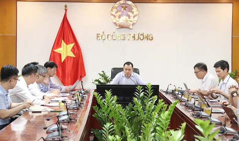 Bàn giao mặt bằng để giải tỏa cụm công suất nhà máy điện Vân Phong - Ảnh 1. Bàn giao mặt bằng để giải tỏa cụm công suất nhà máy điện Vân Phong - Ảnh 1.