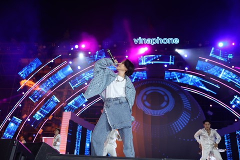 Thank you, Việt Nam by VinaPhone - thỏa mãn cơn khát âm nhạc sôi động của giới trẻ - Ảnh 5. Thank you, Việt Nam by VinaPhone - thỏa mãn cơn khát âm nhạc sôi động của giới trẻ - Ảnh 5.